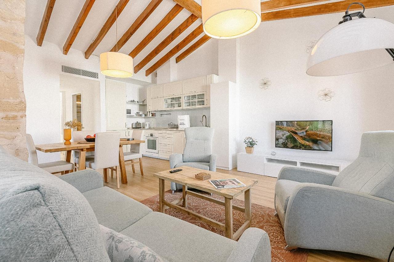 Townhouse With Puig De Maria View By Homevillas360 波连斯萨 外观 照片